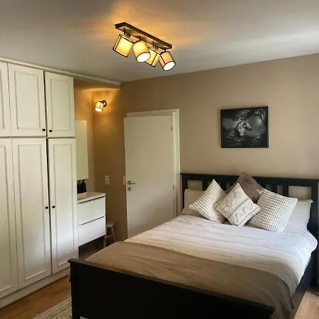 Bedroom With Extension On Veranda Apartman *
