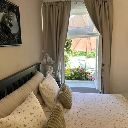 Apartman Bedroom With Extension On Veranda *